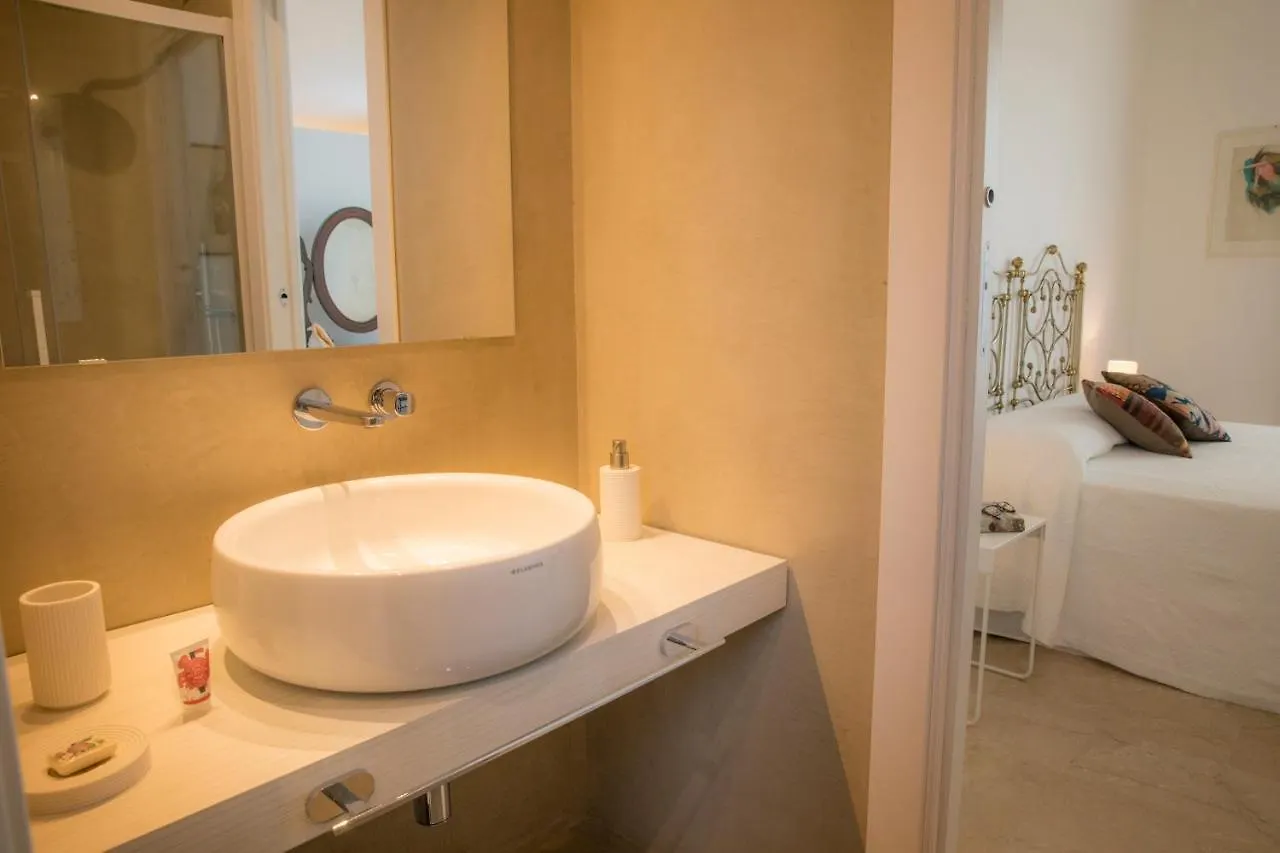 Residenza Lago Syracuse 0*,  Italy