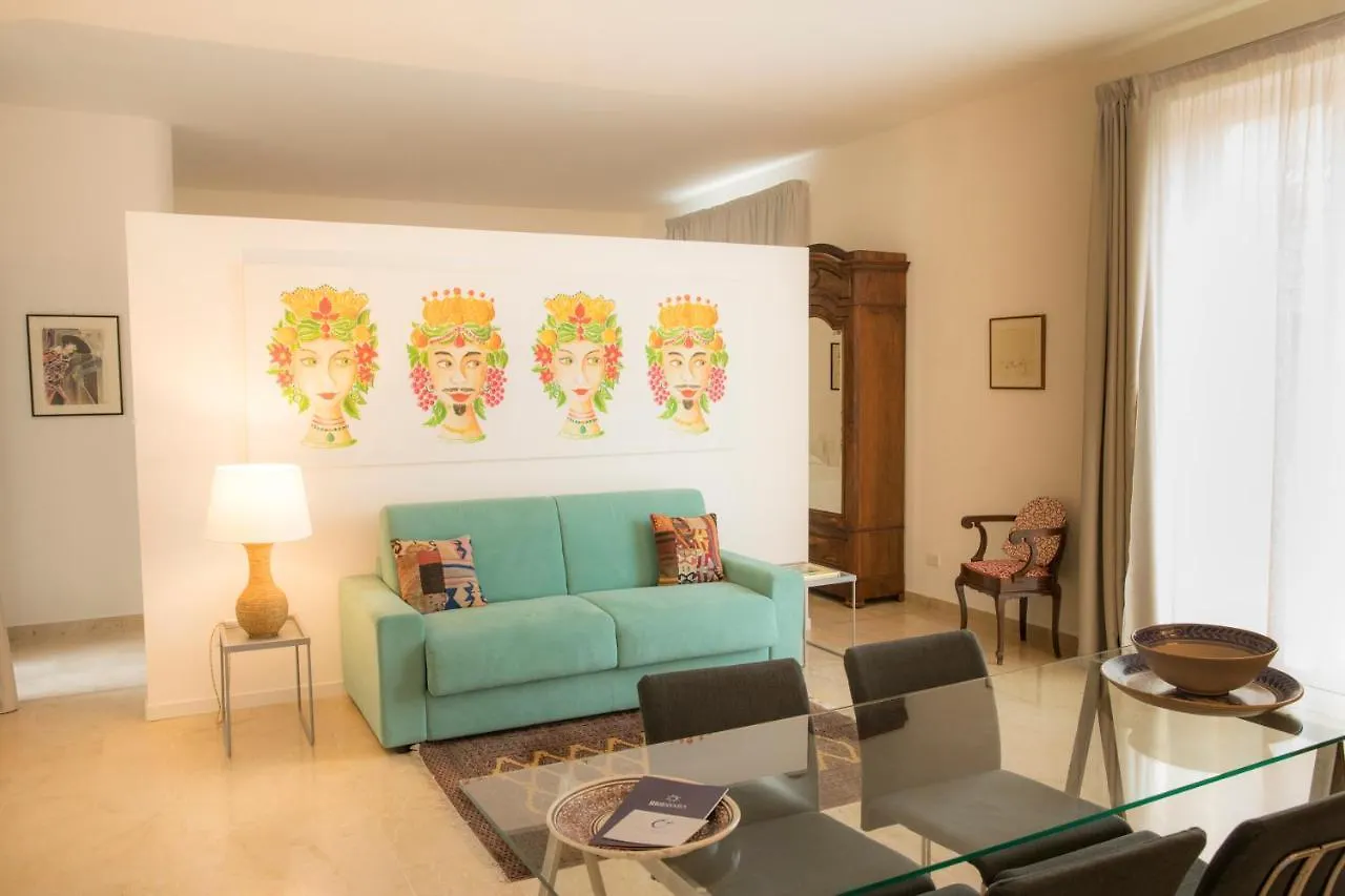 Residenza Lago Syracuse 0*,