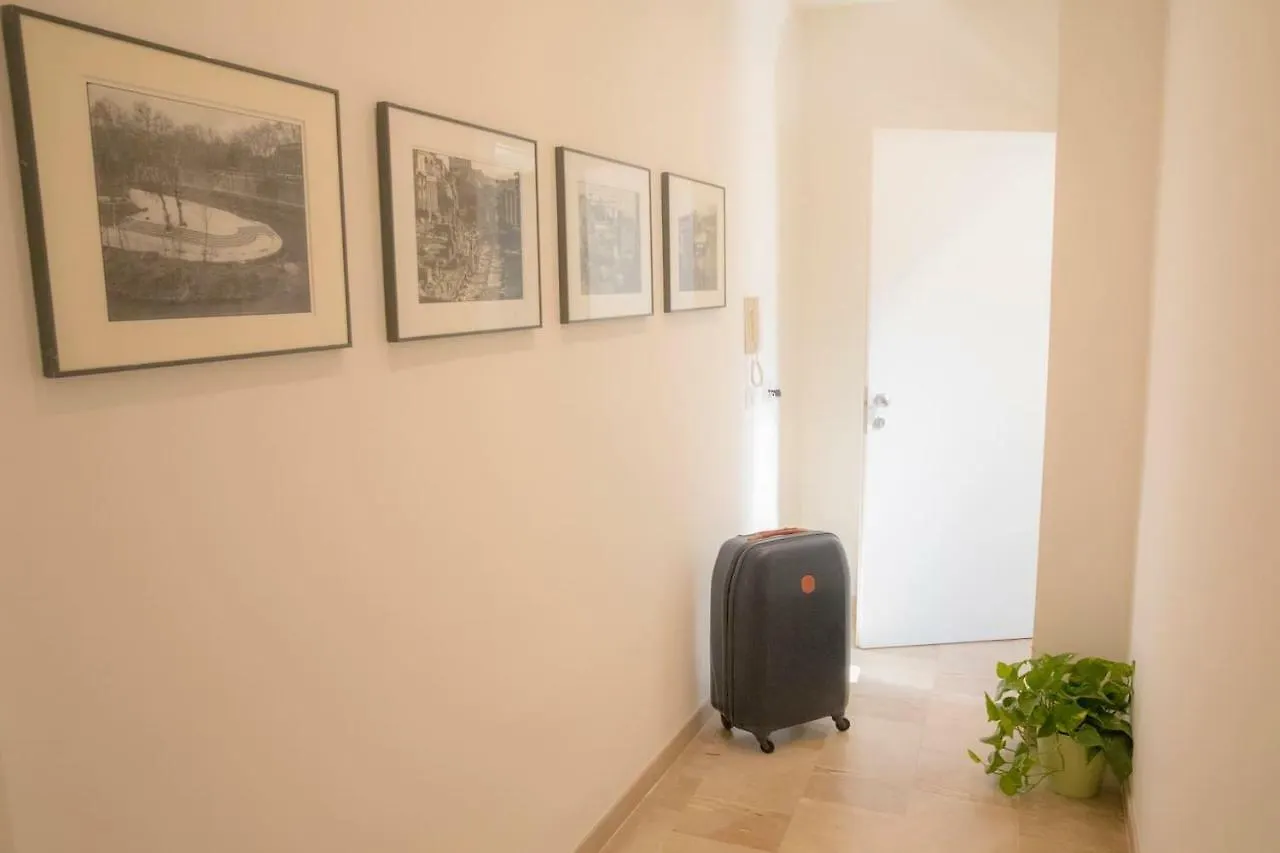Residenza Lago Syracuse Apartment